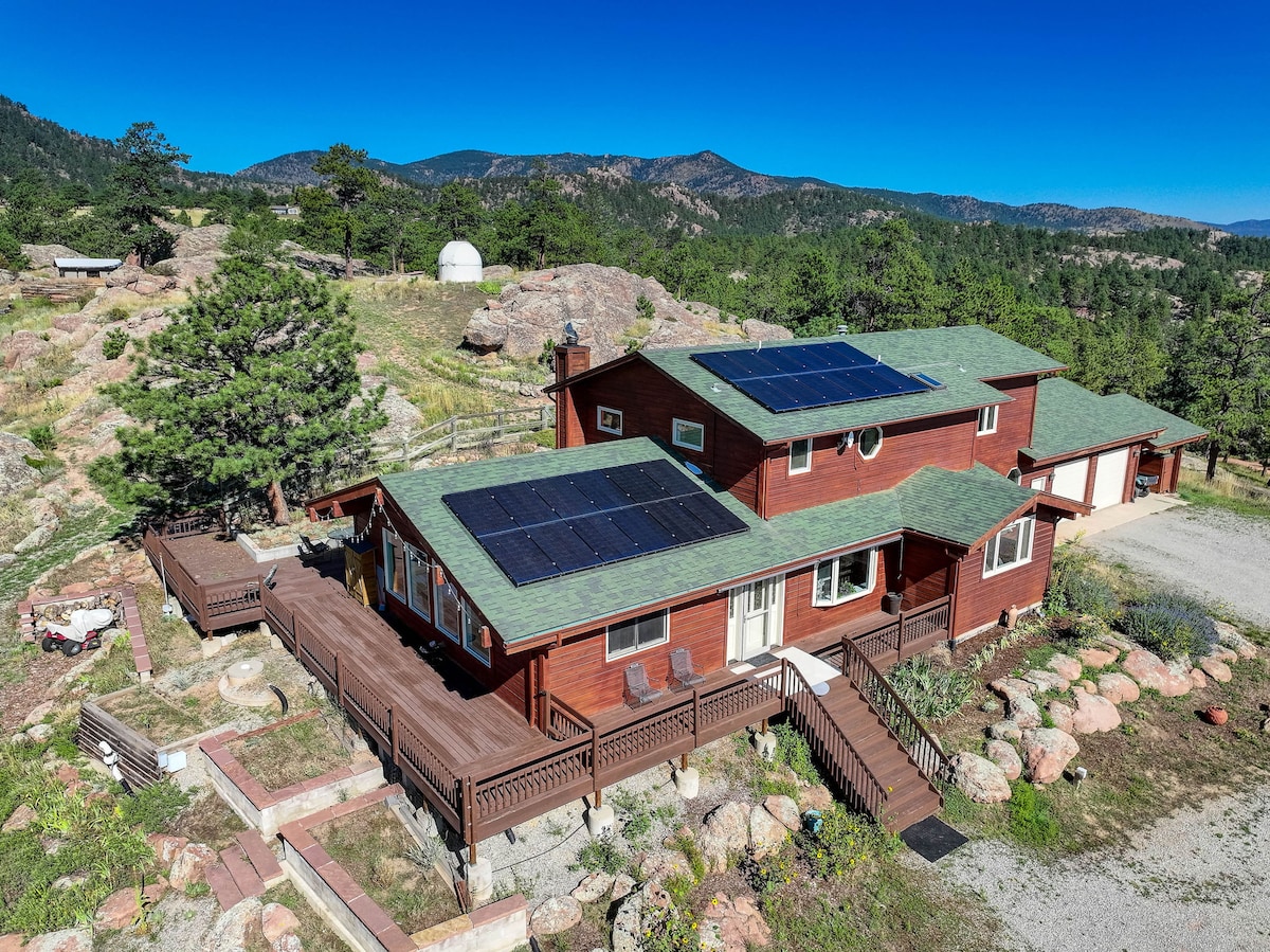 Mountain Splendor Retreat-Awesome Views & Hot Tub! - Houses for Rent in ...