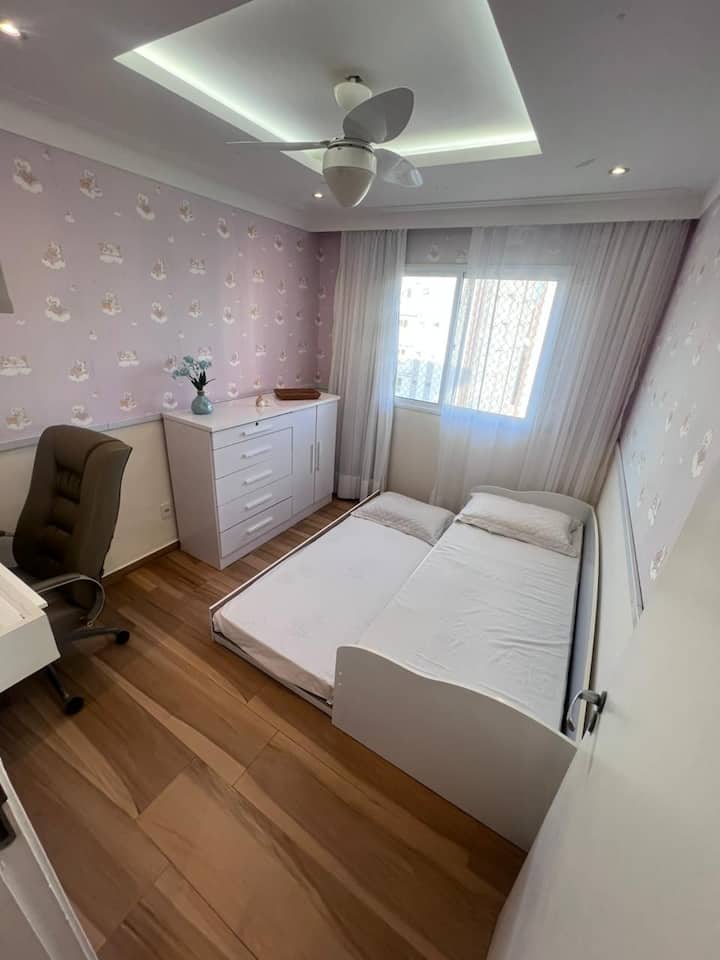 საძინებელი 1