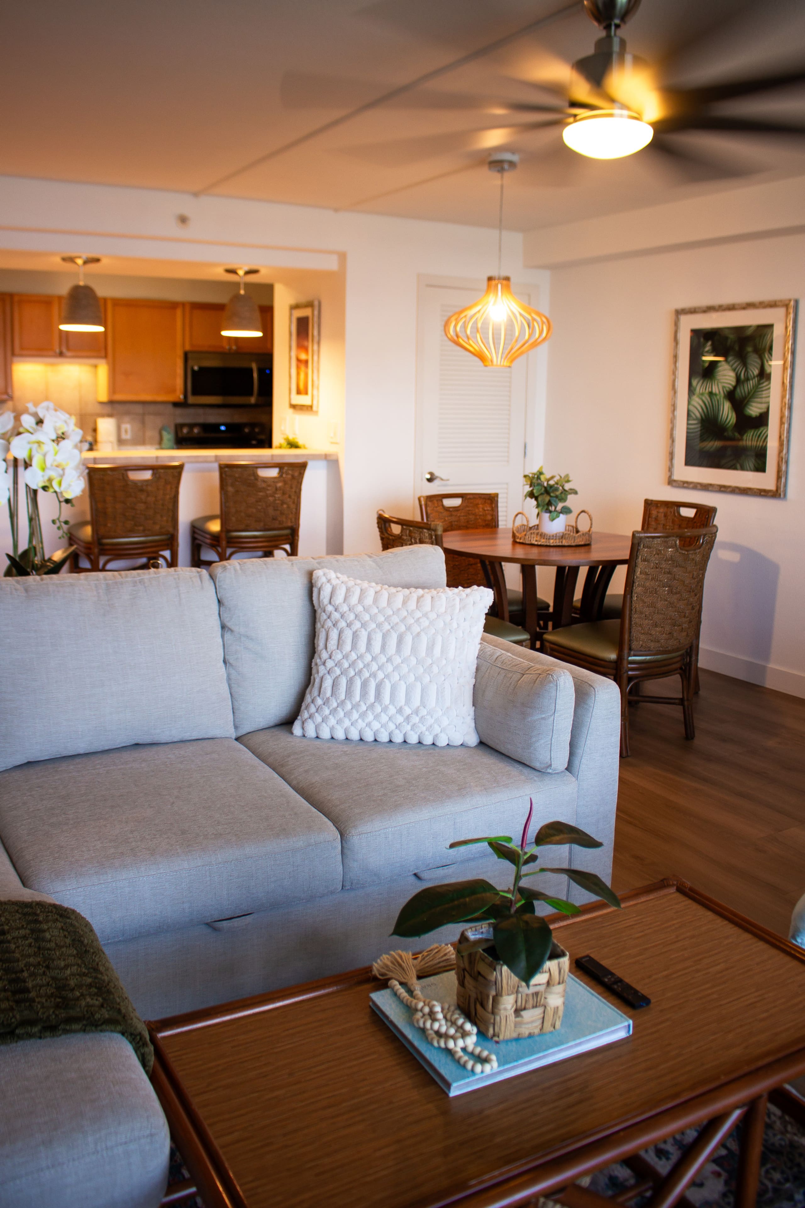Condo in Lahaina · ★5.0 · 1 bedroom · 2 beds · 1 bath - Image 11
