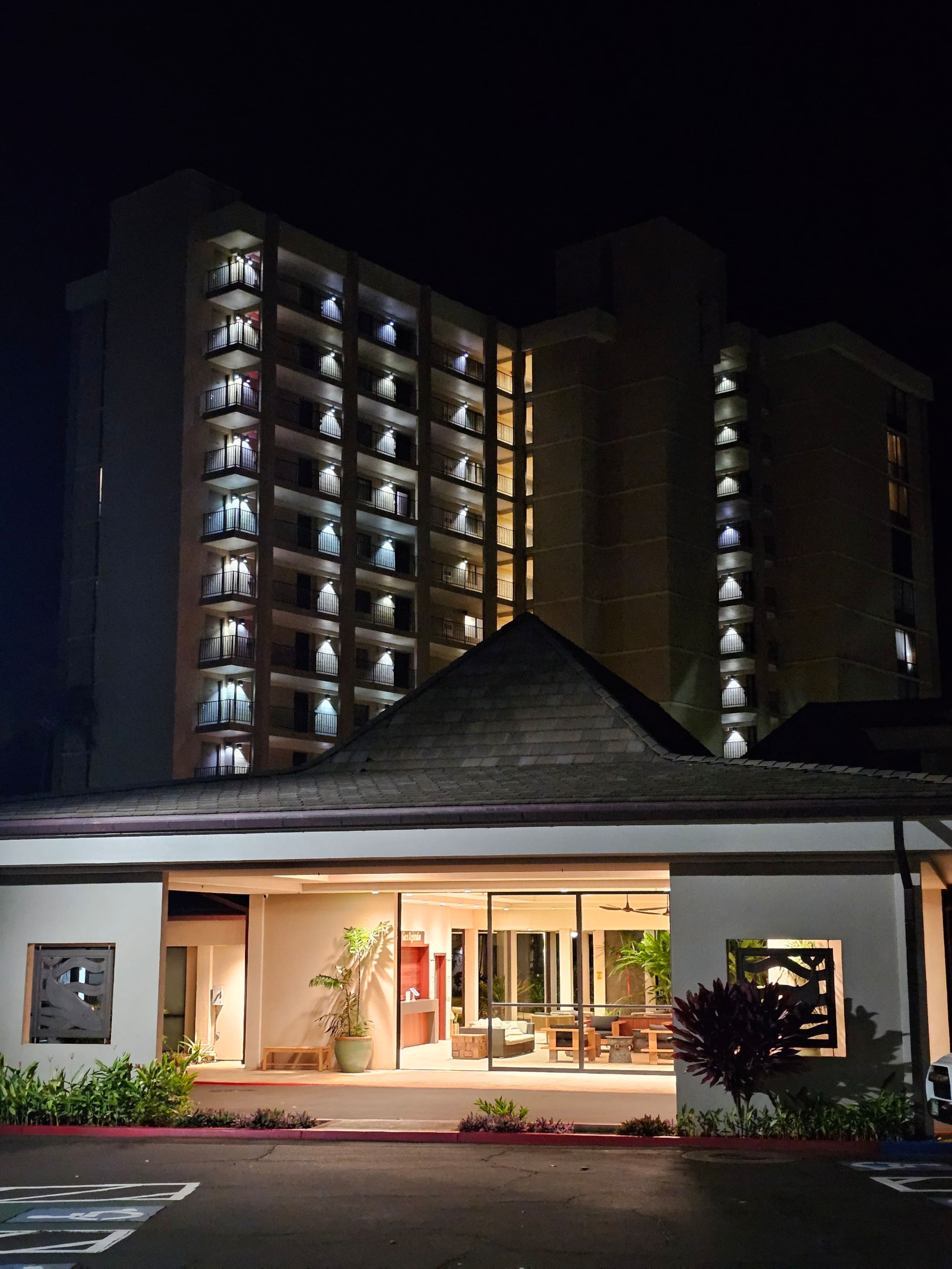 Condo in Lahaina · ★5.0 · 1 bedroom · 2 beds · 1 bath - Image 46
