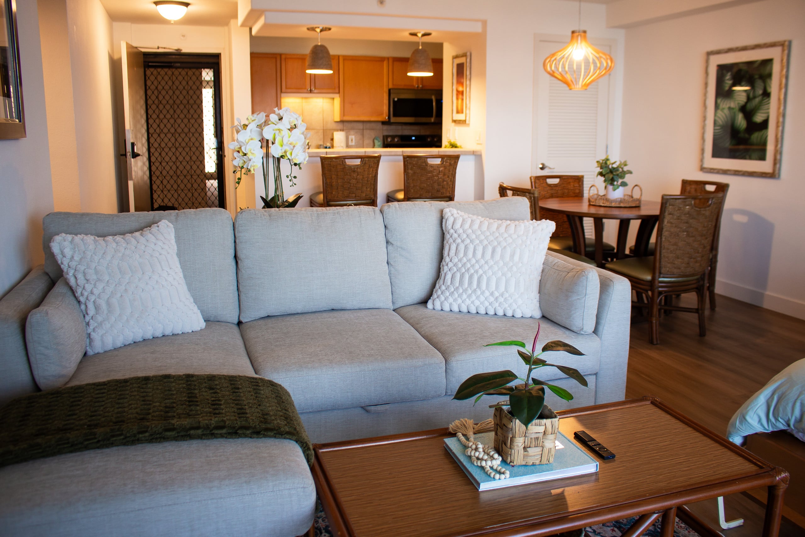 Condo in Lahaina · ★5.0 · 1 bedroom · 2 beds · 1 bath - Image 8