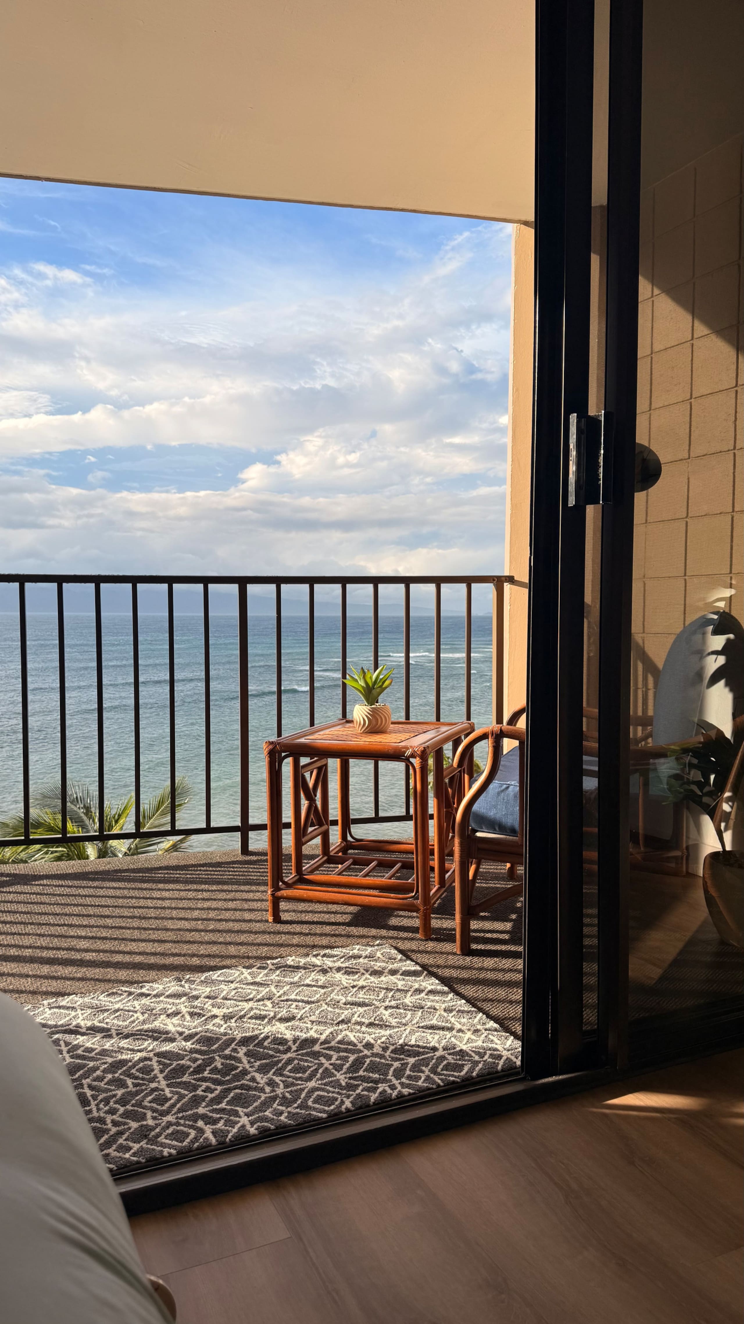 Condo in Lahaina · ★5.0 · 1 bedroom · 2 beds · 1 bath - Image 36