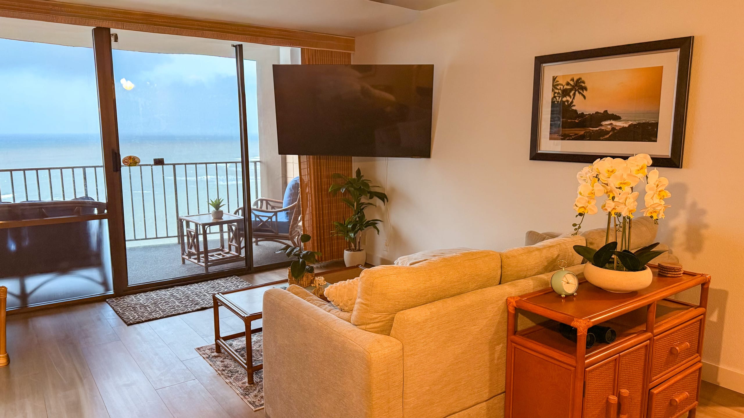 Condo in Lahaina · ★5.0 · 1 bedroom · 2 beds · 1 bath - Image 5