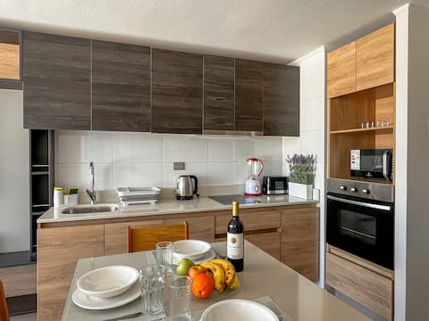Popular Airbnb listing: Modern apartment with a view and excellent connectivity in San Joaquín