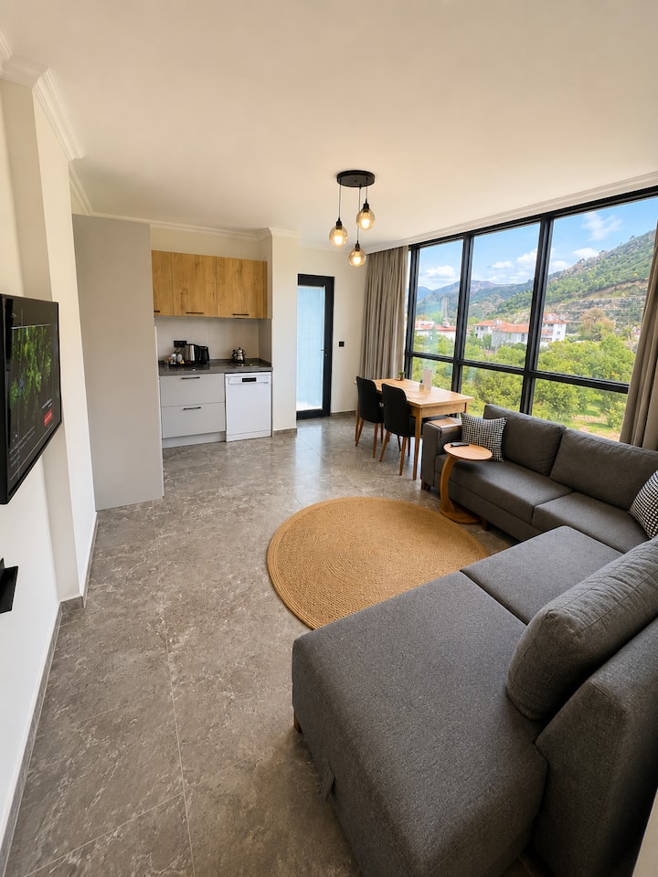 Spacious & Scenic Premium Suite | Quiet 1br - Dalaman