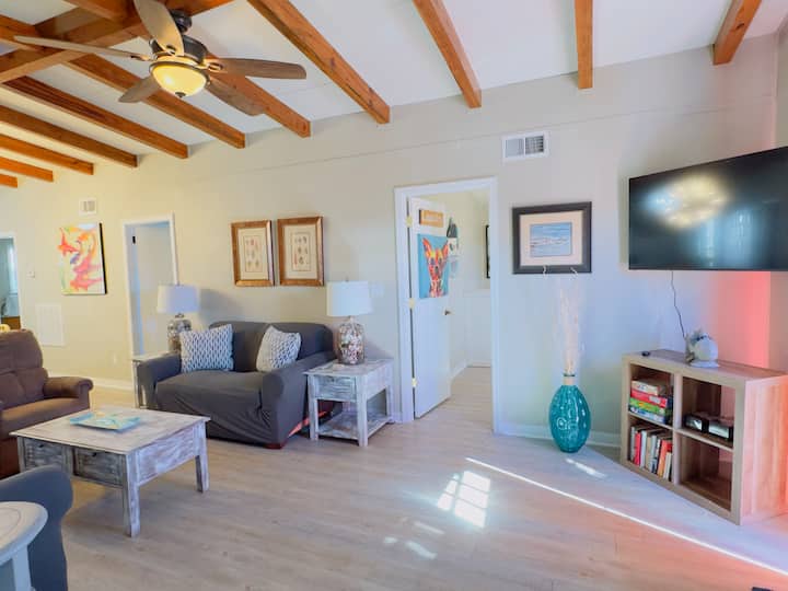 4br Family Oasis Near Murrells Inlet Marshwalk - Garden City, SC