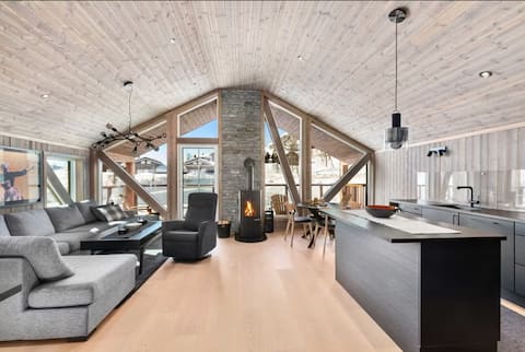 Great top apartment, high standard - ski in/out