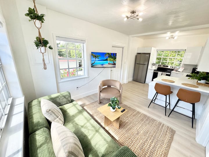 Beautiful 1bed/1bath Near Brickell - Free Parking - Miami, FL