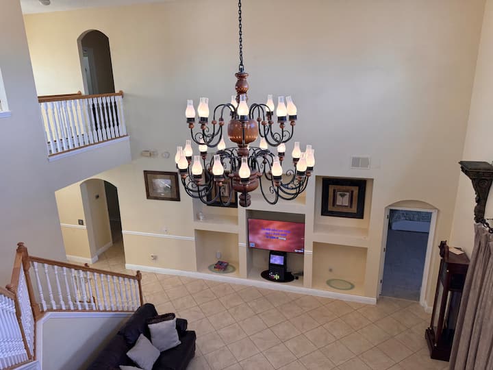 Luxury Getaway Near Winter Garden Downtown, Disney - Lake Apopka, FL