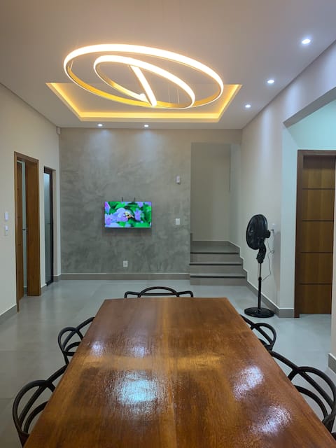 Airbnb em destaque: Rancho Recanto da Paz | Heated Pool | 16 Guests em Varginha