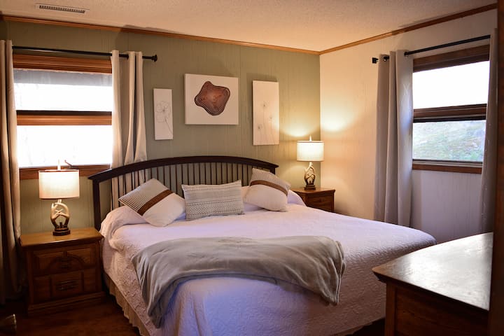 საძინებელი 3