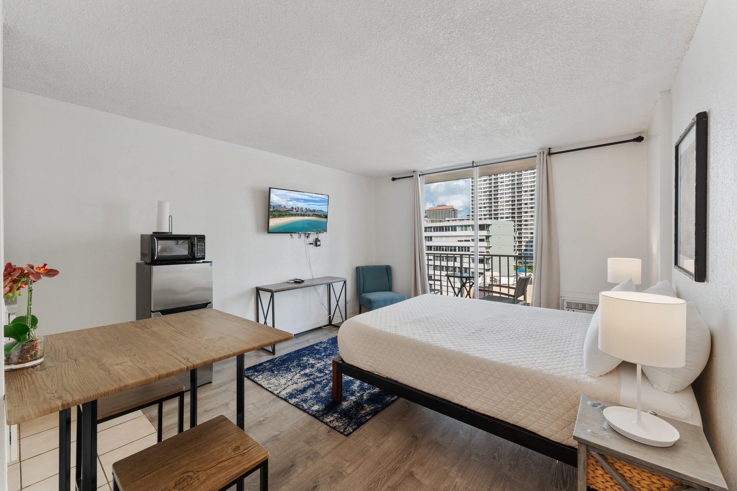 10F Convenient Cosy Studio @ Inn On the Park - Image 16