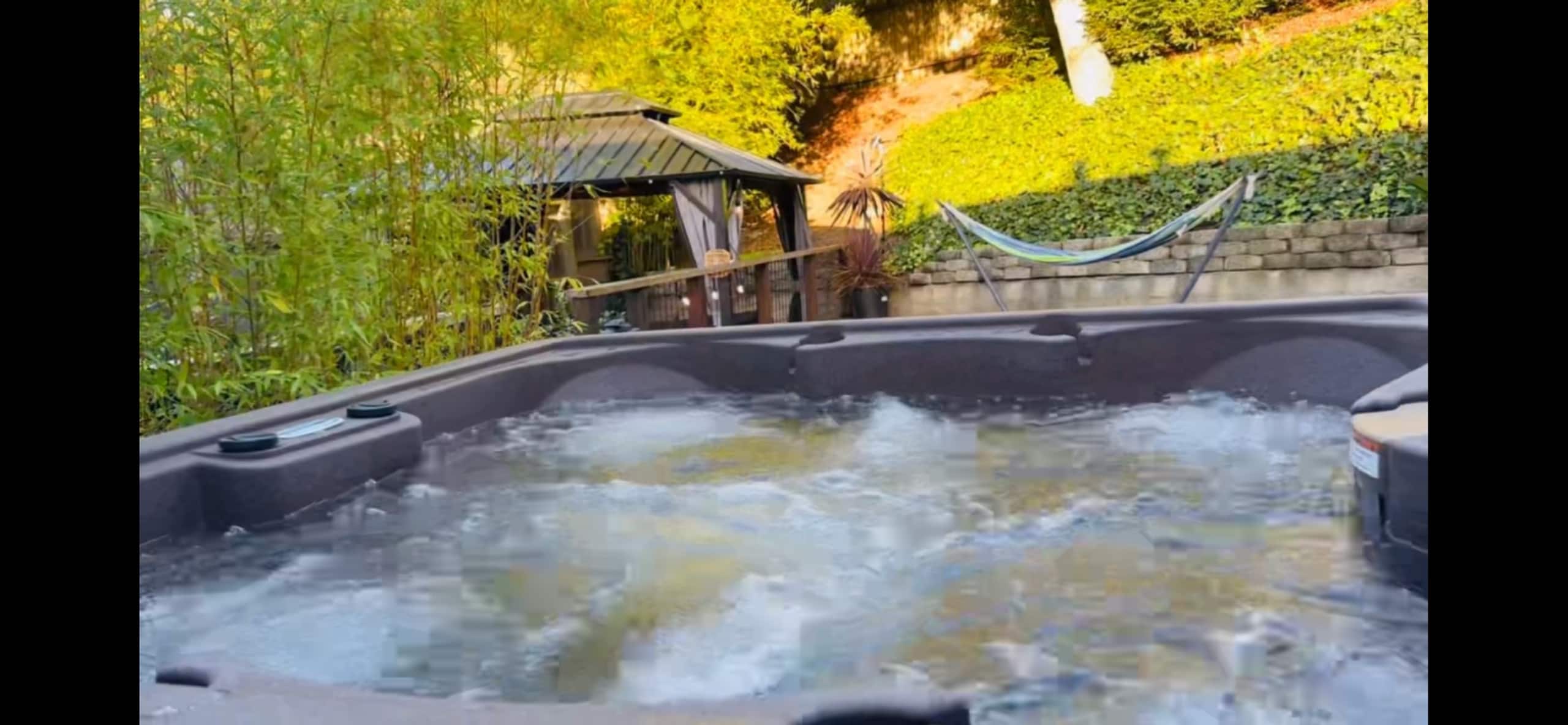 Bayview Serenity Hot Tub & Golden Gate Views - Photo 10