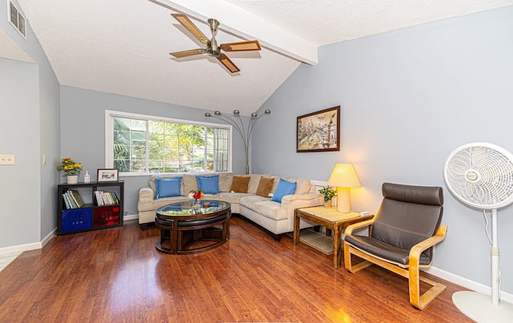Family Home Near Great Mall & Bart, Fun Kids' Loft - San Jose
