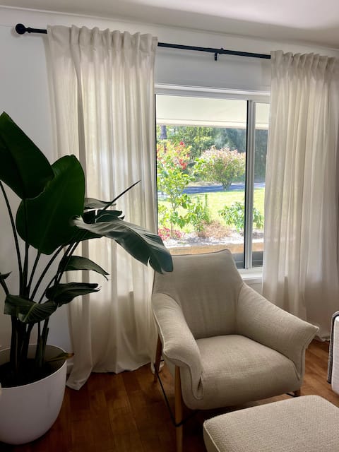 Relaxed South Coast Getaway
