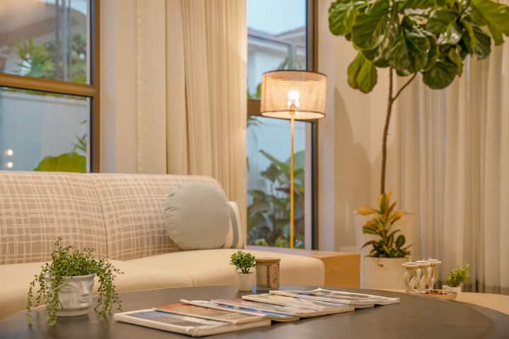 Living room image 9