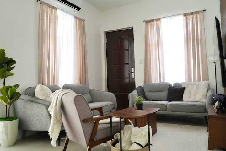 Luxury Living Awaits — 4br/3ba Modern Dream Home - Davao City