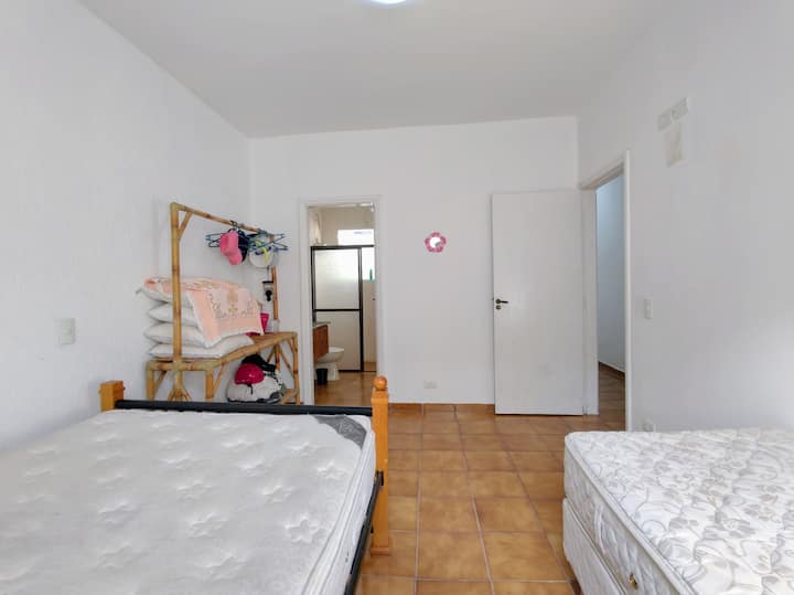 ห้องนอน (01) 
- ห้องสวีท

01 - เตียงคู่
01 - เตียงเดี่ยว