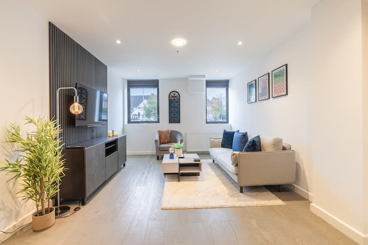 Modern Apartment|long Stays|parking|pool Table - Birmingham