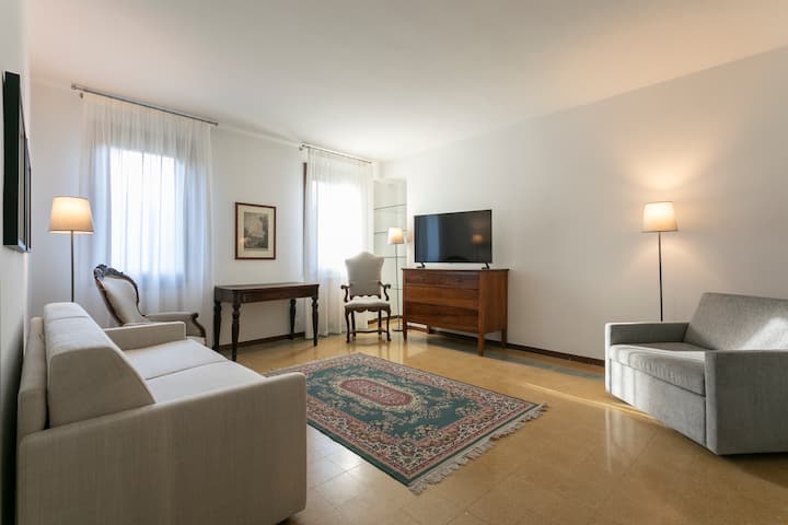 Ca' Ramandolo Terrace Apartment - Venice