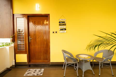 Yellow home stay-10min walk to kanyakumari beach