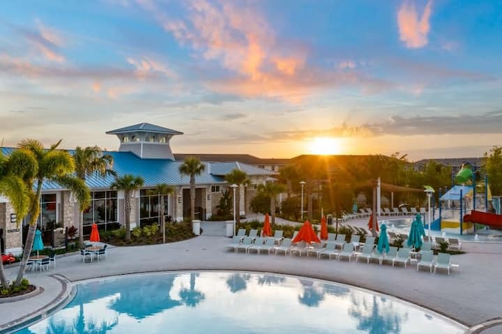 8 Bd/ 6 Ba Sleeps 24! Windsor Island (3707 LA) - Houses for Rent