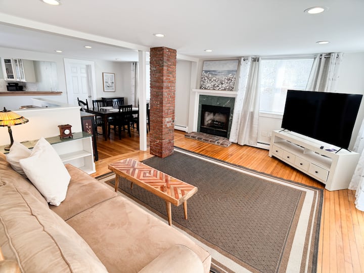 Sunset Serenity-entire Cozy Home-30 Min To Salem - 입시치
