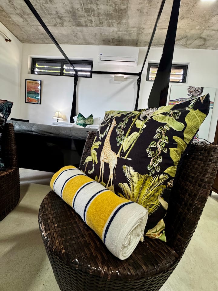 Turtle Back Beach House - Studio Apartment - Grenade