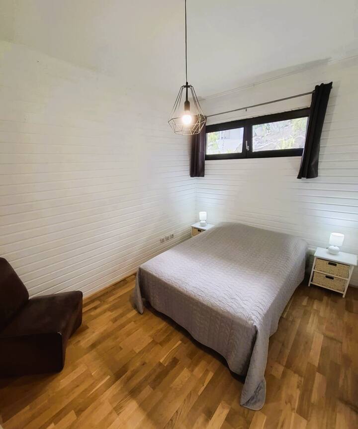 საძინებელი 3