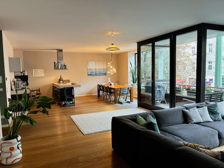 Luxury 160m² Apt. | Bright, & Central In Mitte - Berlin