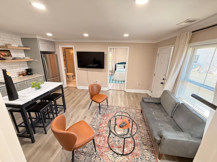 New - Peaceful Modern Guesthouse In Charlotte! - Midland, NC