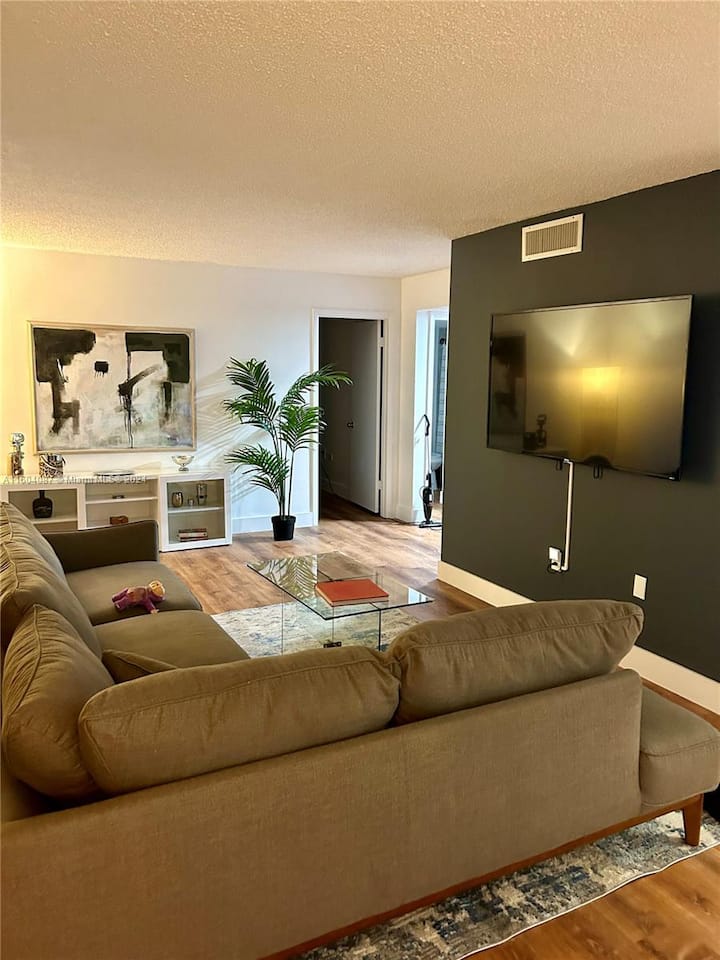 Séjour Sunny Isles – 2 Chambres + Parking - Sunny Isles Beach, FL