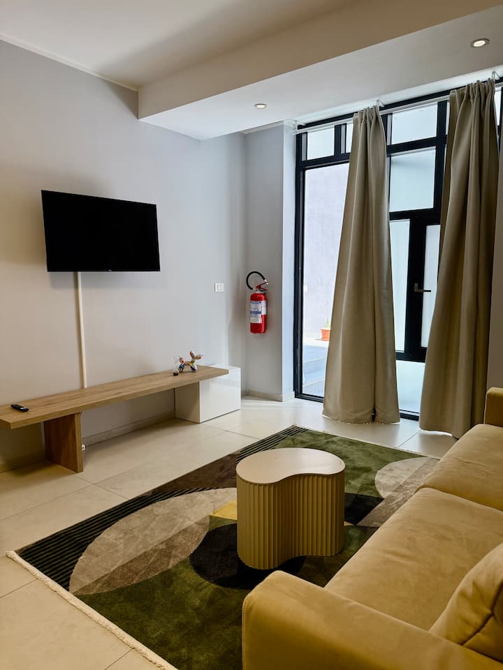 Всекидневна 1