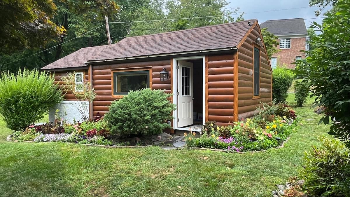 Cabin bedroom area