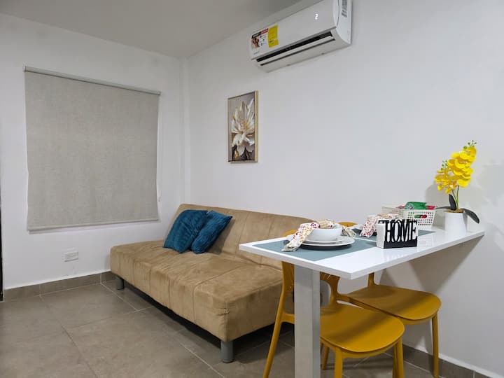 Apartamento Tipo Estudio Cerca De Costa Del Este - Panama City