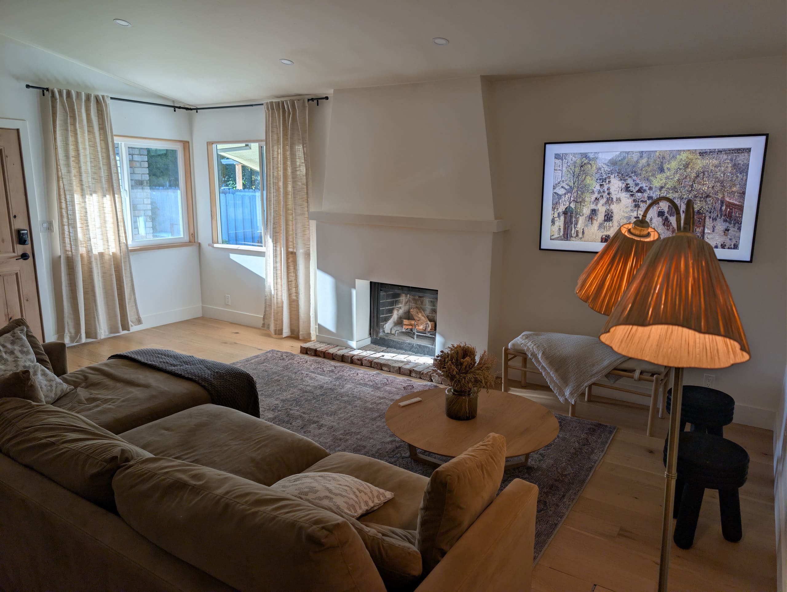 Stylish Craftsman with Huge Fenced Yard & Fire Pit - Main photo