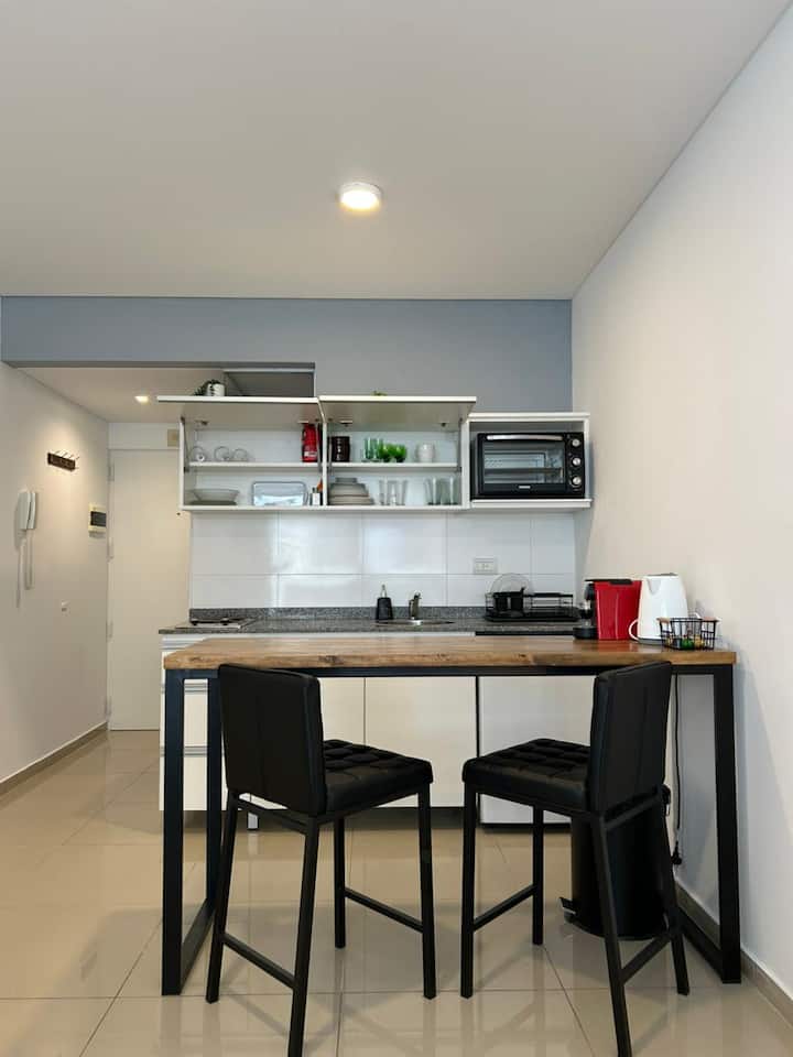 Monoambiente con balcón en Villa Crespo