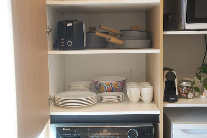 Full kitchen image 4