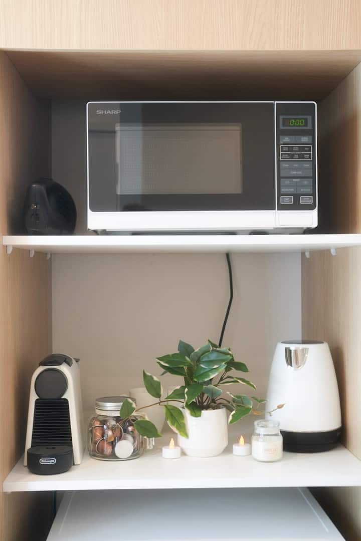 Full kitchen image 3