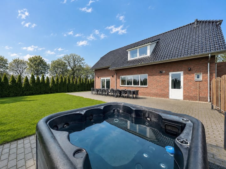Maison Familiale Idéale Avec Bain à Remous 18-p - Zeeland