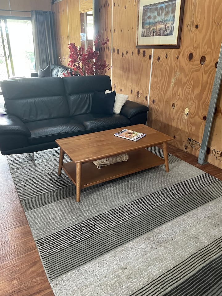 Scenic Barn Retreat With Valley Views In Glenview - Landsborough