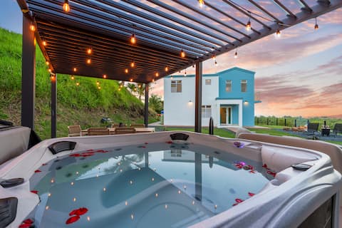 Top performing Airbnb: Oceanview Luxury Villa w/Hot Tub, Game Room & View in Palmer