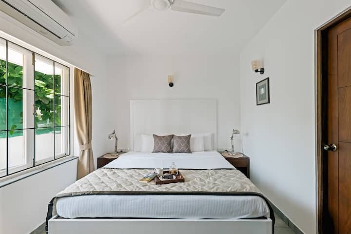 Bedroom 3 image 2