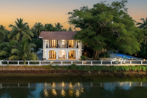 4BR Villa with Pool+AC | Di Mora By The Sea @ Baga