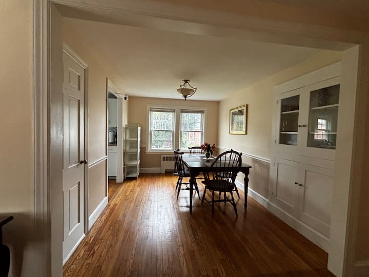 Entire House In East Providence Ri. Beautiful. - Rhode Island