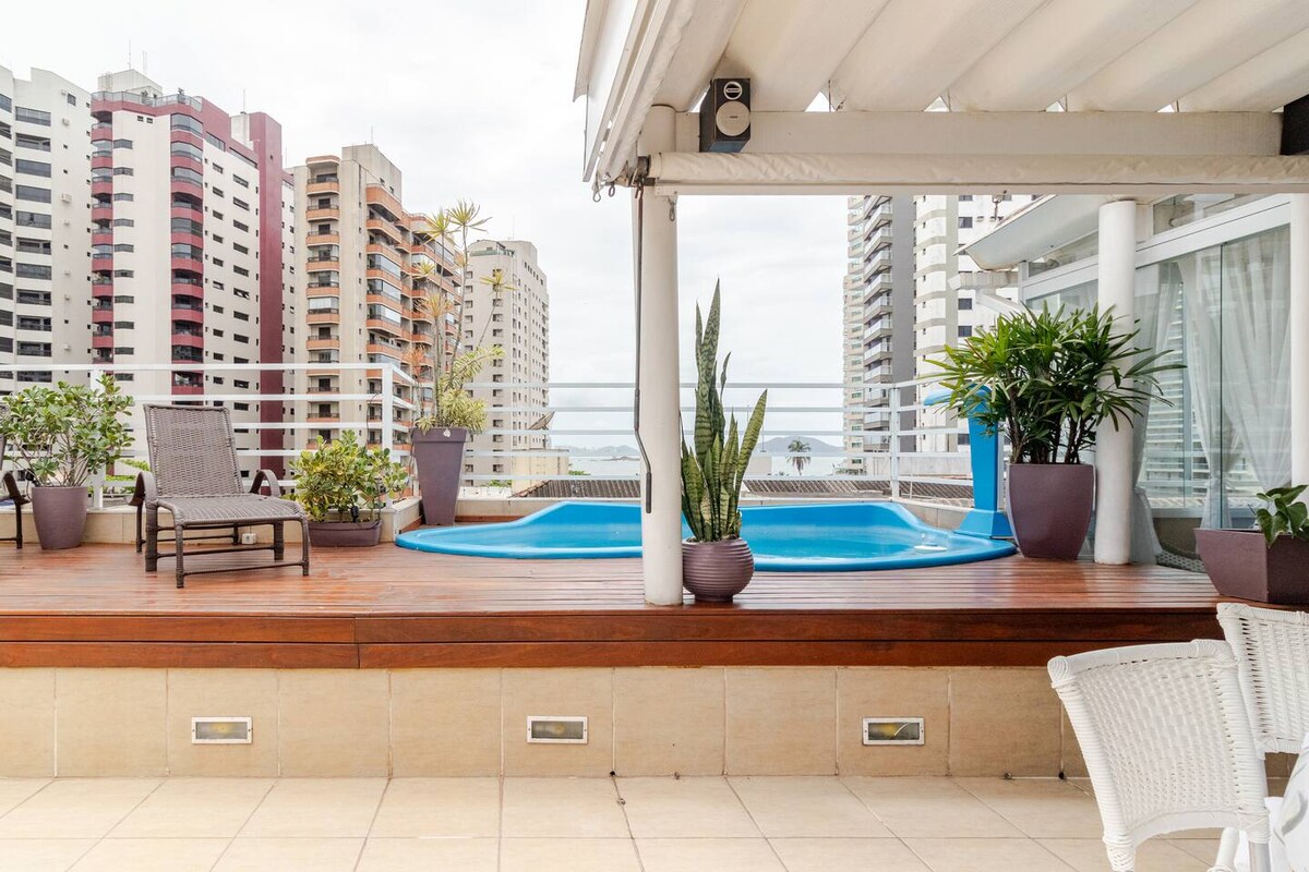 Curated visual reference: Picture Idea: Penthouse With Pool Sea View Barbecue