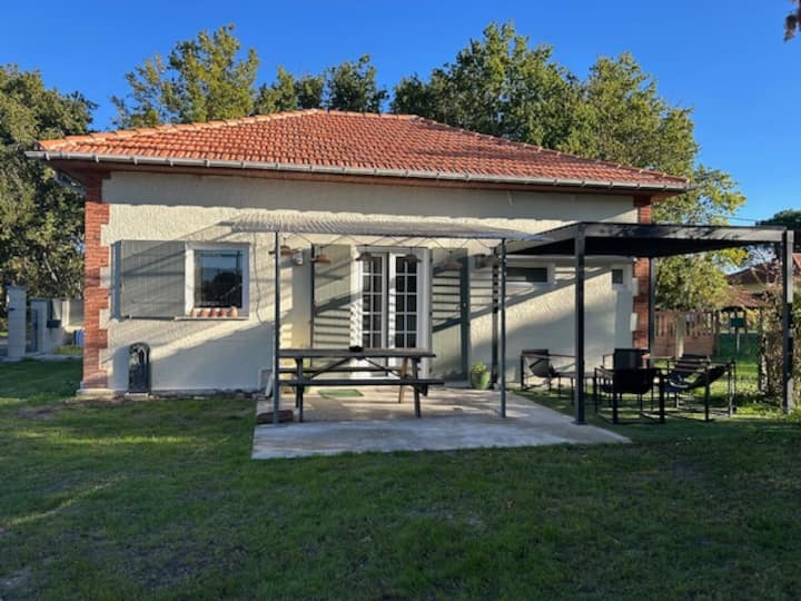La Garluche 
Maison De 1900 Restaurée En 2025 - Biscarrosse
