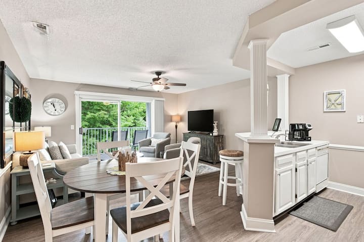 Colony Ii: 2nd-floor | Deck | Pool - Sunset Beach, NC