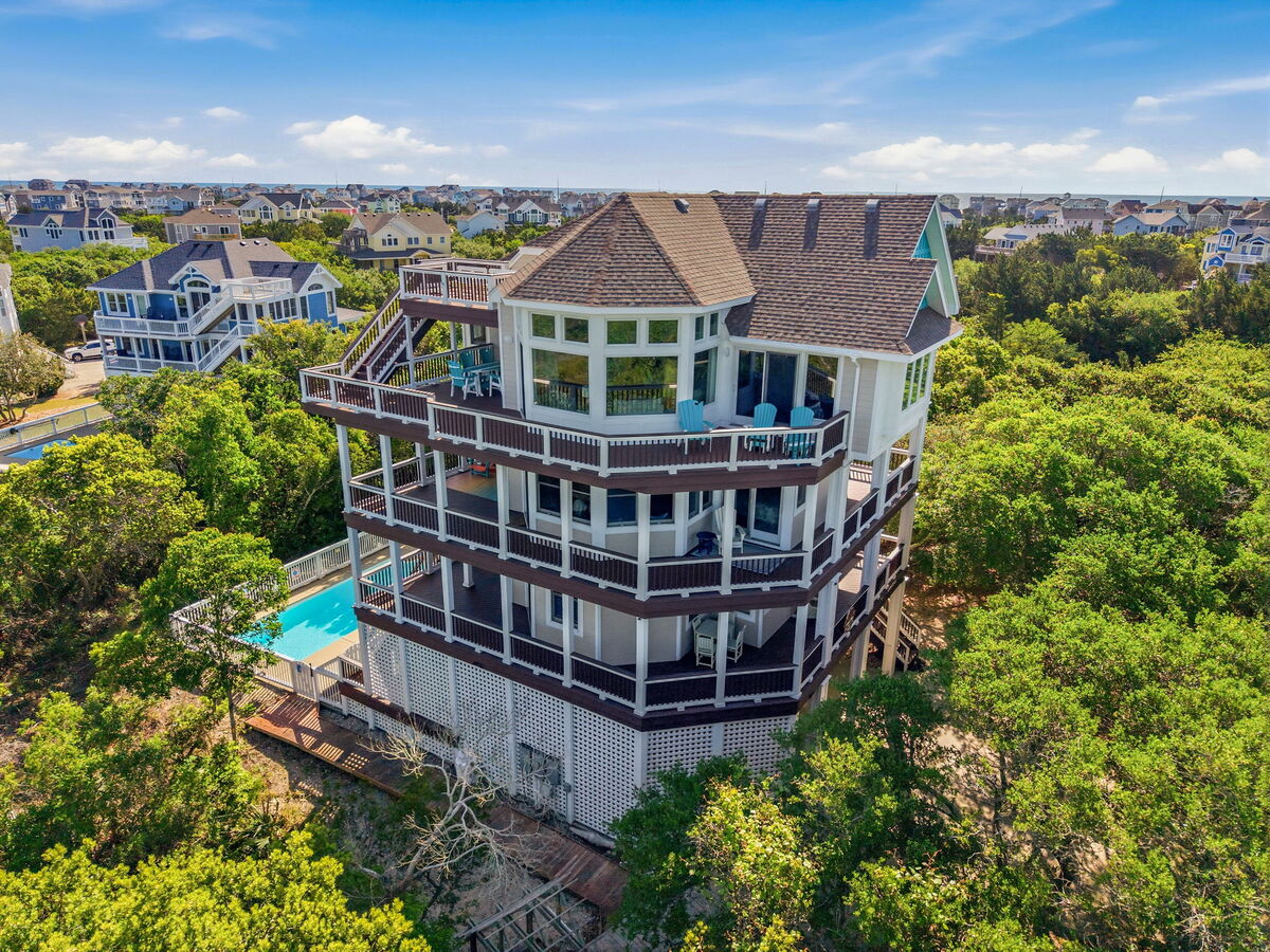 7BR with amazing views, pool, hot tub, pier, beach