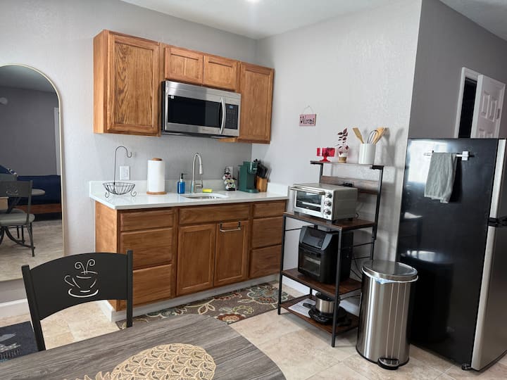 Cozy Studio By The Gardens - Lake Wales, FL